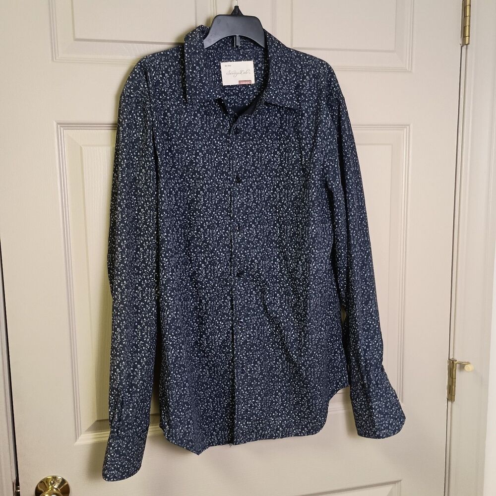 Sovereign Code Mens Button Front Shirt Size Medium Blue Long Sleeve Floral